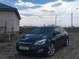 Opel Astra 2012 года за 2 100 000 тг. в Атырау – фото 3