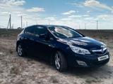 Opel Astra 2012 года за 2 100 000 тг. в Атырау – фото 5