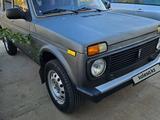 ВАЗ (Lada) Lada 2131 (5-ти дверный) 2002 годаfor2 000 000 тг. в Атырау – фото 2