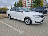 Skoda Rapid 2014 года за 6 700 000 тг. в Актобе – фото 2