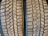 Шины зимние шипованные за 35 000 тг. в Саумалколь