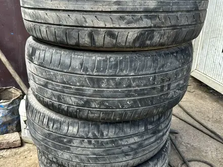 275/50R21 Dunlop Grandtrek. Комплект в отличном состоянии за 30 000 тг. в Астана