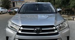 Toyota Highlander 2017 года за 12 000 000 тг. в Актау