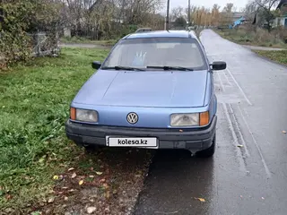 Volkswagen Passat, 1992