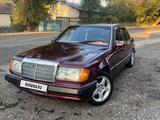 Mercedes-Benz E 220 1993 годаүшін1 150 000 тг. в Талдыкорган – фото 3