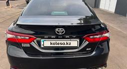 Toyota Camry 2020 года за 9 962 650 тг. в Алматы – фото 2