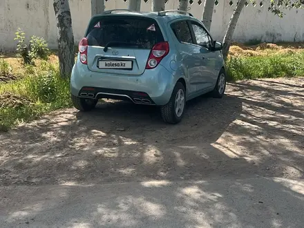 Chevrolet Spark 2010 года за 3 200 000 тг. в Абай (Келесский р-н) – фото 2