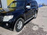 Mitsubishi Pajero 2007 годаүшін9 500 000 тг. в Караганда – фото 2