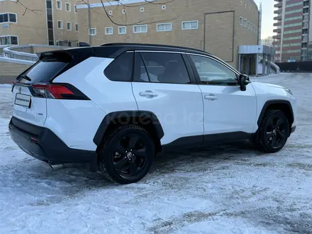 Toyota RAV4 2020 года за 15 300 000 тг. в Астана – фото 3