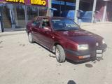 Volkswagen Vento 1994 года за 900 000 тг. в Тараз