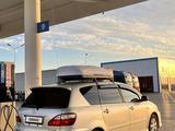 Toyota Ipsum 2005 года за 4 500 000 тг. в Атырау – фото 2