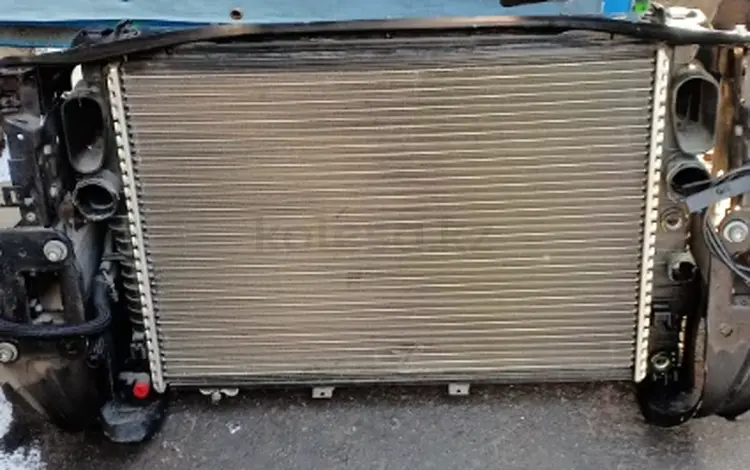 Радиатор охлаждения на mercedes w211үшін45 000 тг. в Алматы