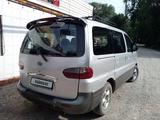 Hyundai Starex 2002 годаүшін3 000 000 тг. в Алматы