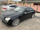 Mercedes-Benz C 230 2006 года за 3 900 000 тг. в Астана – фото 3