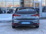 Hyundai Elantra 2019 годаүшін8 450 000 тг. в Астана – фото 4