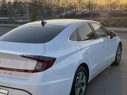 Hyundai Sonata 2023 года за 11 800 000 тг. в Алматы – фото 18