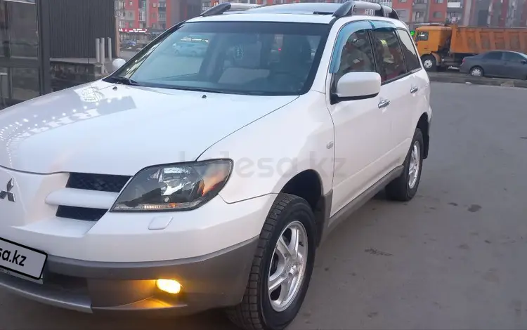 Mitsubishi Outlander 2003 годаүшін4 400 000 тг. в Алматы