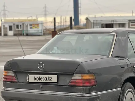 Mercedes-Benz E 230 1991 года за 1 600 000 тг. в Тараз – фото 5