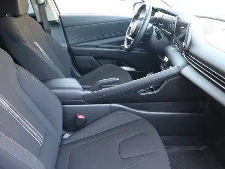 Hyundai Elantra Modern 2024 года за 10 650 000 тг. в Астана – фото 12