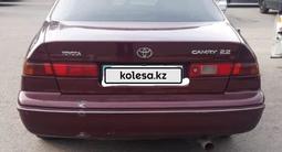 Toyota Camry 1997 годаүшін3 100 000 тг. в Жаркент