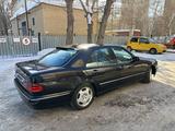 Mercedes-Benz E 320 2000 годаfor4 000 000 тг. в Астана – фото 3