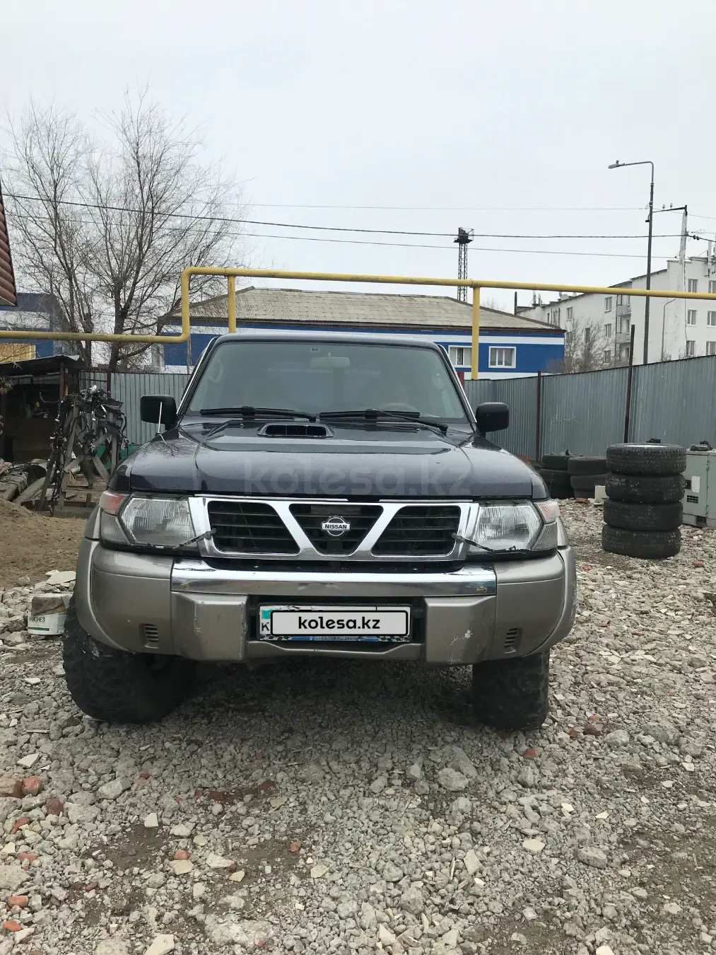 Nissan Patrol, 2000