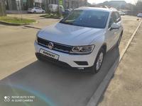 Volkswagen Tiguan 2018 года за 10 700 000 тг. в Алматы