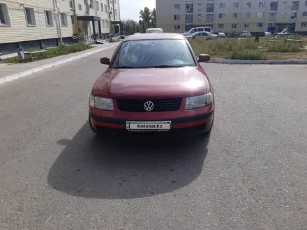 Volkswagen Passat 1997 года за 1 900 000 тг. в Амангельды – фото 2