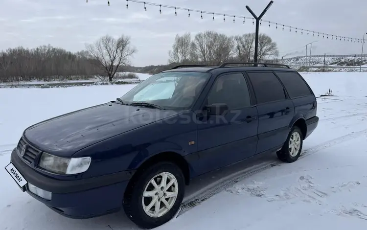 Volkswagen Passat 1995 года за 1 900 000 тг. в Семей
