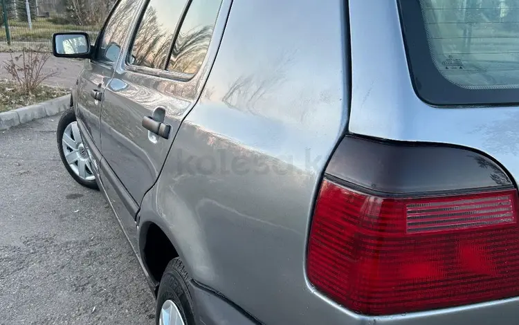 Volkswagen Golf 1992 годаүшін1 350 000 тг. в Алматы