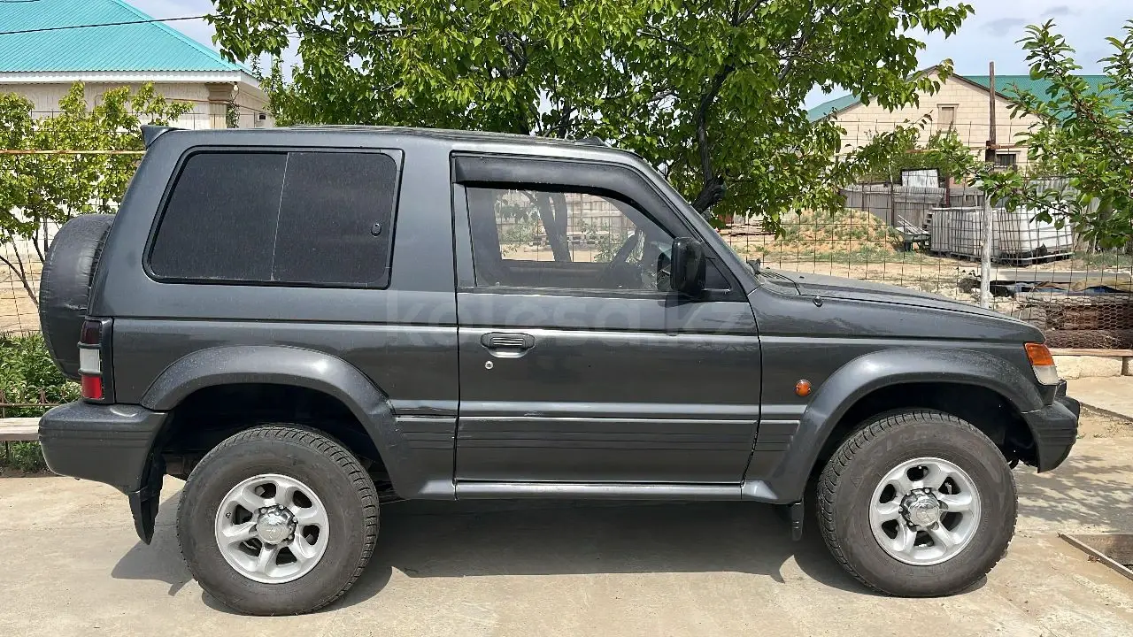 Mitsubishi Pajero, 1995