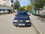 Volkswagen Vento 1994 года за 800 000 тг. в Астана