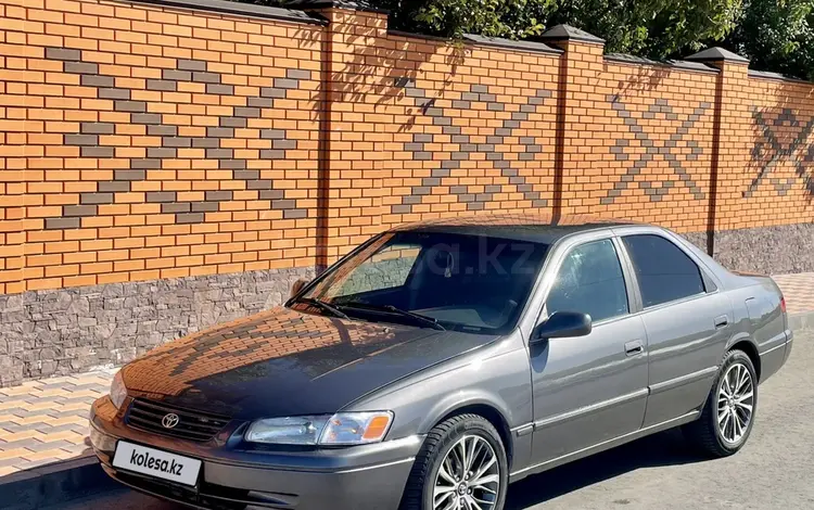 Toyota Camry 1997 годаүшін3 500 000 тг. в Павлодар