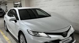 Toyota Camry 2019 года за 17 000 000 тг. в Алматы