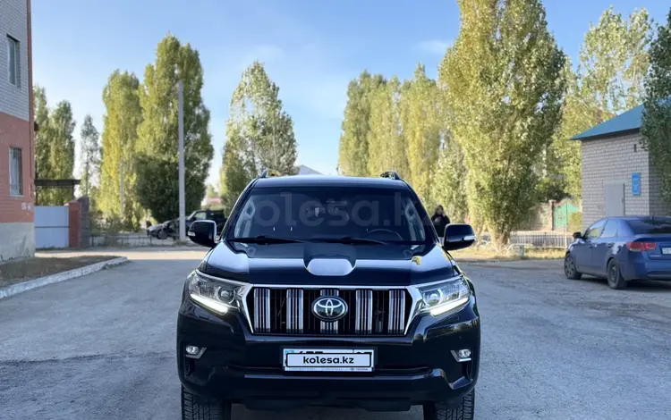 Toyota Land Cruiser Prado 2023 года за 24 900 000 тг. в Актобе
