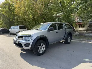 Mitsubishi L200