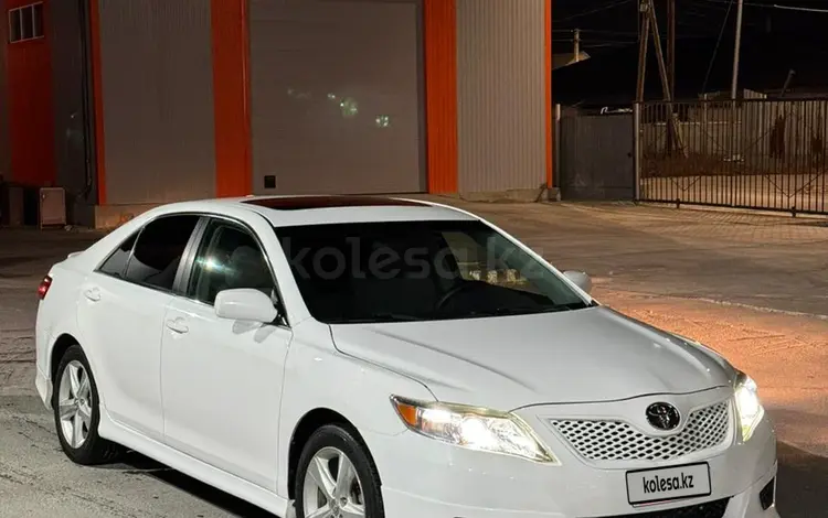 Toyota Camry 2011 года за 5 000 000 тг. в Атырау