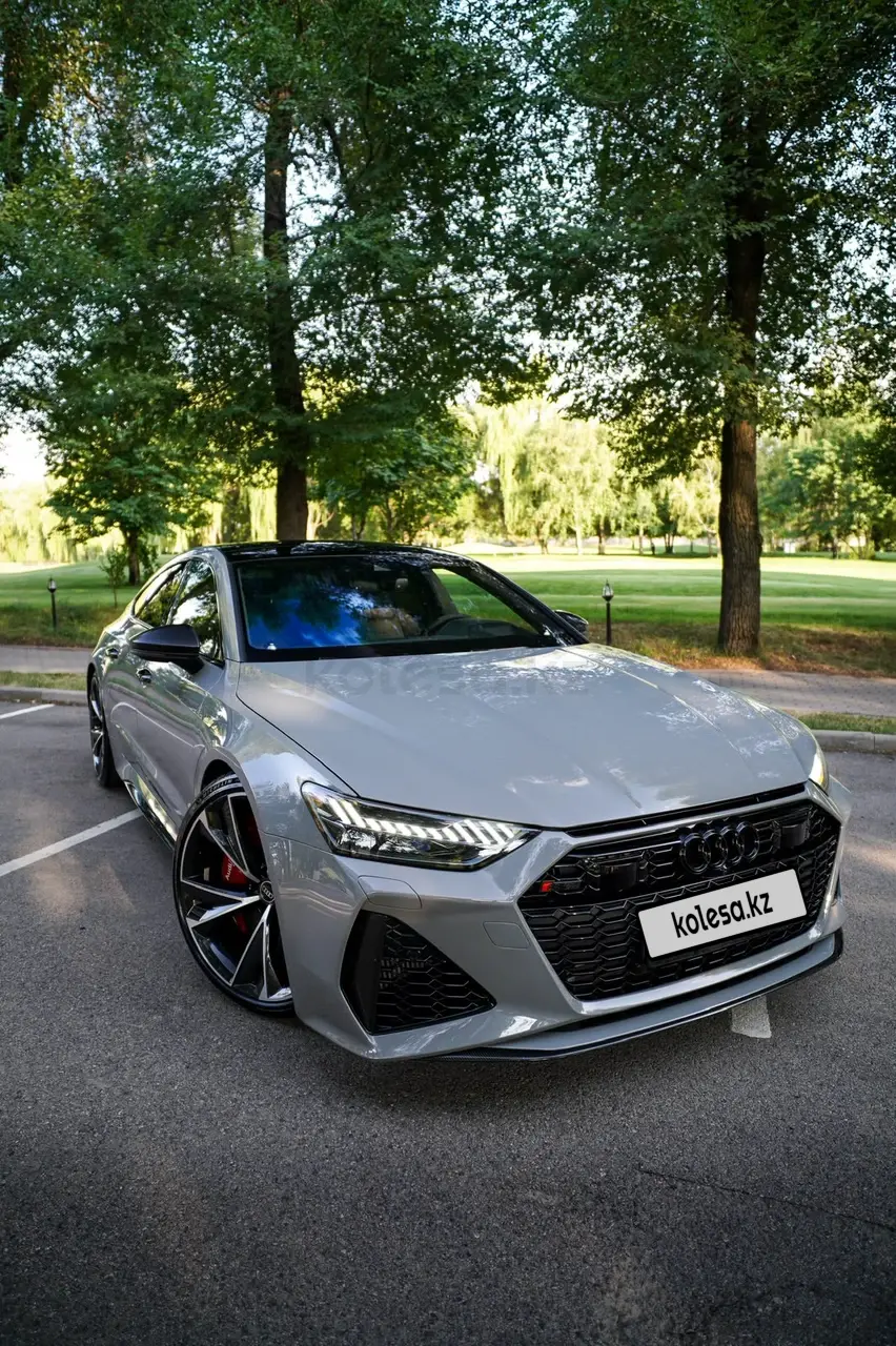 Audi rs7, 2021