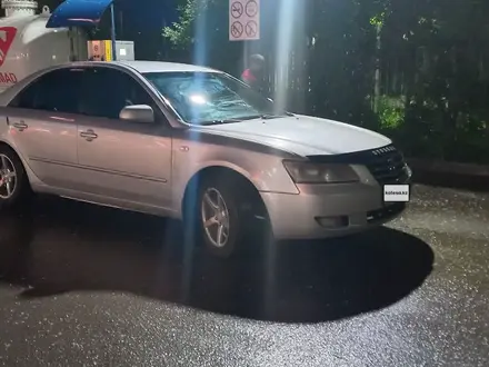 Hyundai Sonata 2008 года за 3 500 000 тг. в Астана – фото 7