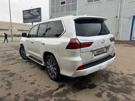 Lexus LX 570 2016 года за 29 500 000 тг. в Астана – фото 4