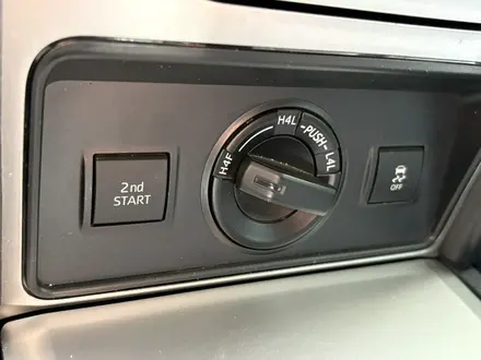 Toyota Land Cruiser Prado 2020 года за 24 550 000 тг. в Астана – фото 12
