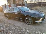 Hyundai Sonata 2024 года за 14 600 000 тг. в Алматы – фото 3