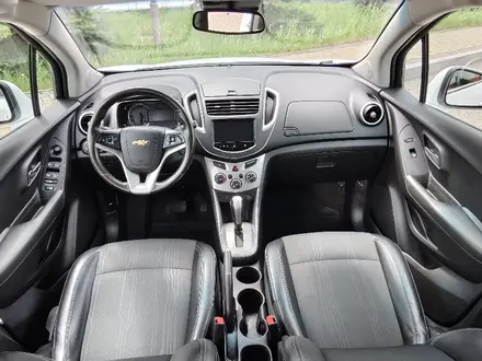 Chevrolet Tracker 2015 года за 5 600 000 тг. в Караганда – фото 38