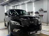 Infiniti QX80 2015 года за 17 300 000 тг. в Астана – фото 2