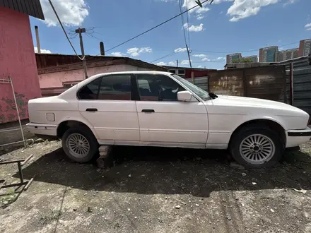 BMW 525 1989 года за 1 100 000 тг. в Астана – фото 2