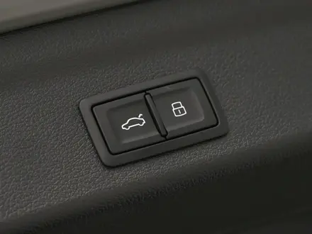 Audi Q3 40 TFSI Quattro Sport 2026 года за 24 600 000 тг. в Алматы – фото 27