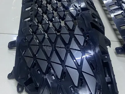 Бампер передний в сборе 2024-2025г за 5 000 тг. в Астана – фото 3