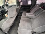 Honda CR-V 1997 года за 3 200 000 тг. в Алматы – фото 4