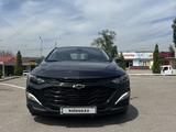 Chevrolet Malibu 2022 годаүшін10 700 000 тг. в Алматы