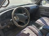 Toyota 4Runner 1993 годаүшін2 000 000 тг. в Астана – фото 2